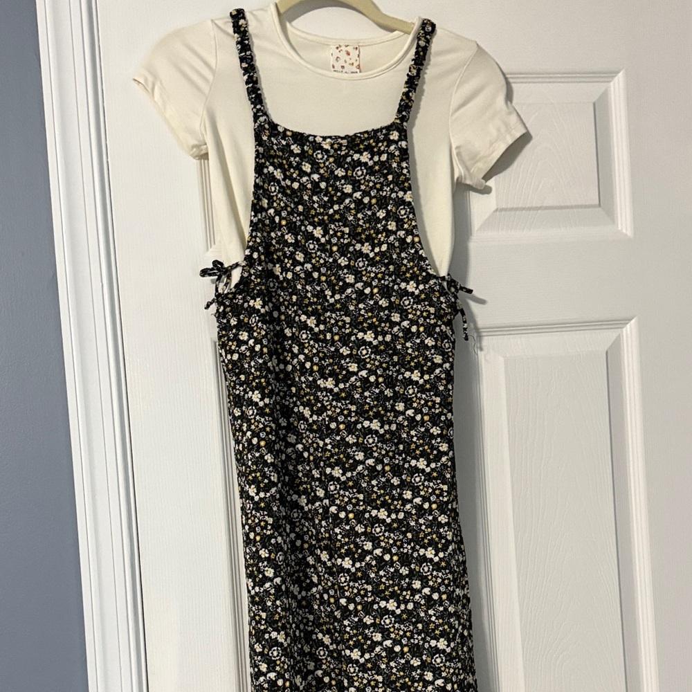 Belle Du Jour Cream Top and floral jumper